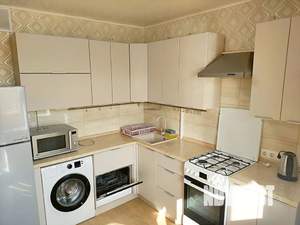 1-к квартира, посуточно, 42м2, 7/10 этаж