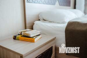 1-к квартира, посуточно, 40м2, 8/17 этаж