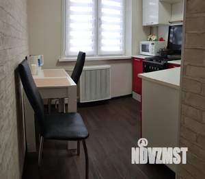 2-к квартира, посуточно, 47м2, 5/5 этаж