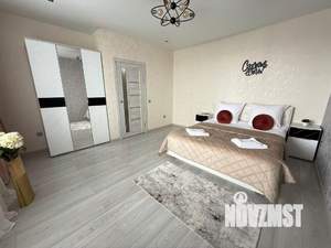 1-к квартира, посуточно, 42м2, 1/1 этаж