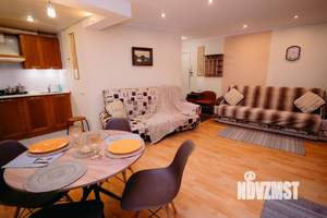 2-к квартира, посуточно, 40м2, 1/1 этаж