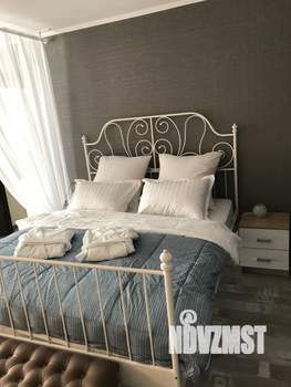 1-к квартира, посуточно, 52м2, 9/10 этаж