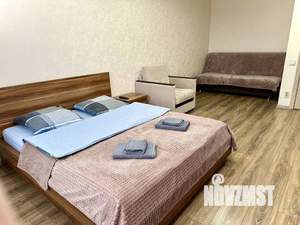 1-к квартира, посуточно, 50м2, 1/1 этаж