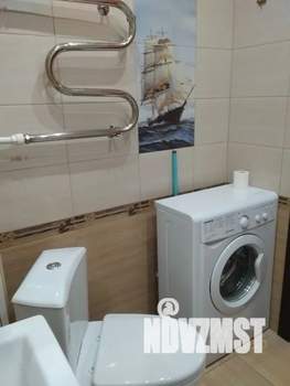 1-к квартира, посуточно, 38м2, 2/9 этаж