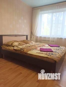 2-к квартира, посуточно, 45м2, 5/5 этаж