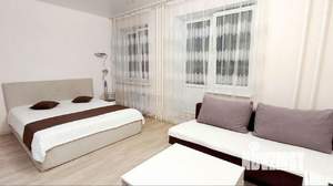 1-к квартира, посуточно, 35м2, 1/1 этаж