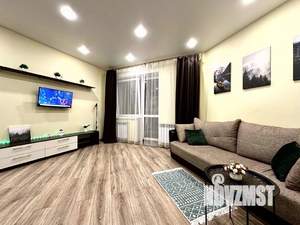 1-к квартира, посуточно, 60м2, 1/1 этаж