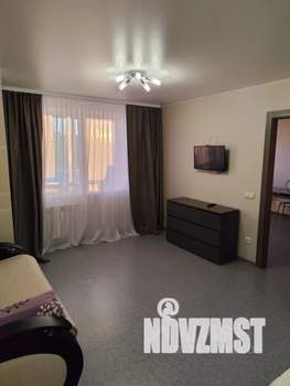 1-к квартира, посуточно, 49м2, 9/10 этаж
