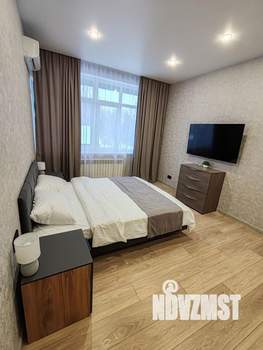 1-к квартира, посуточно, 60м2, 1/1 этаж