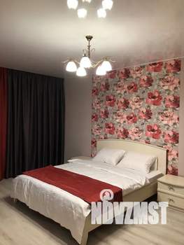 1-к квартира, посуточно, 43м2, 5/17 этаж