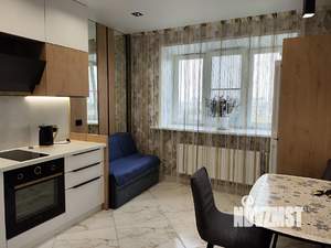 1-к квартира, на длительный срок, 40м2, 13/15 этаж