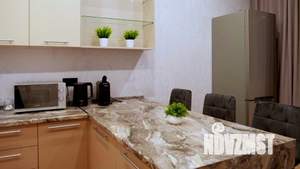 1-к квартира, посуточно, 43м2, 1/1 этаж