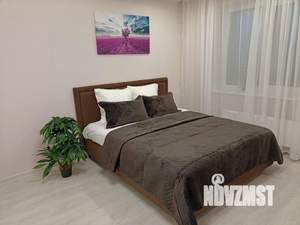 1-к квартира, посуточно, 54м2, 8/10 этаж