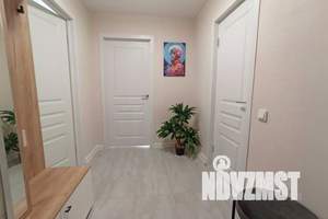 1-к квартира, посуточно, 41м2, 4/10 этаж