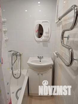 2-к квартира, посуточно, 40м2, 3/5 этаж