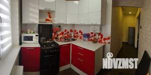 2-к квартира, посуточно, 47м2, 5/5 этаж