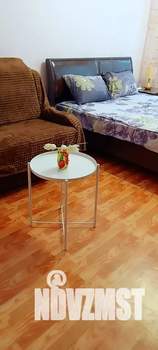 1-к квартира, посуточно, 42м2, 6/10 этаж