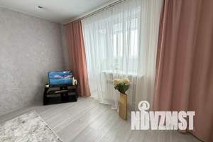 1-к квартира, посуточно, 42м2, 14/14 этаж