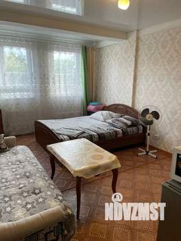 Студия квартира, посуточно, 30м2, 3/17 этаж