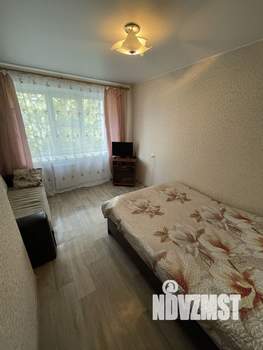 1-к квартира, посуточно, 33м2, 3/5 этаж