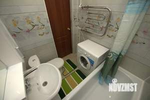 2-к квартира, посуточно, 45м2, 1/1 этаж