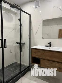 2-к квартира, посуточно, 65м2, 3/17 этаж