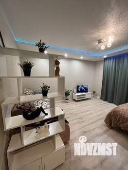 1-к квартира, посуточно, 36м2, 1/9 этаж