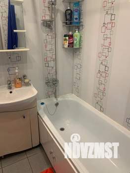 1-к квартира, посуточно, 38м2, 8/10 этаж