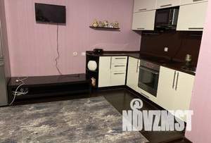 Студия квартира, на длительный срок, 35м2, 3/6 этаж