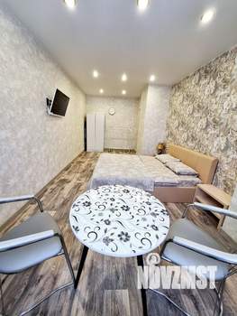 1-к квартира, посуточно, 35м2, 21/21 этаж