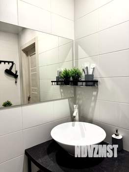 1-к квартира, посуточно, 28м2, 1/1 этаж