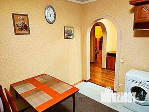 2-к квартира, посуточно, 61м2, 1/1 этаж