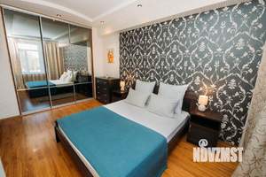 3-к квартира, посуточно, 100м2, 1/1 этаж