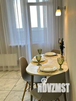 1-к квартира, посуточно, 35м2, 12/17 этаж