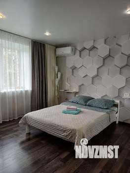 1-к квартира, посуточно, 36м2, 5/5 этаж