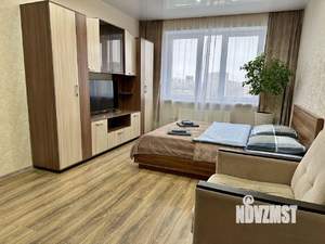 1-к квартира, посуточно, 50м2, 1/1 этаж