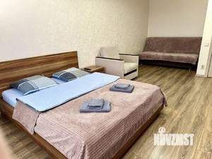 1-к квартира, посуточно, 50м2, 1/1 этаж