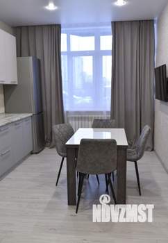 1-к квартира, посуточно, 57м2, 1/1 этаж