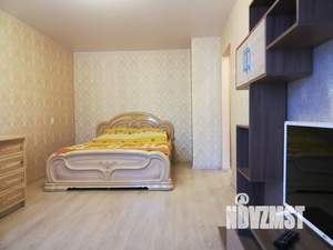 1-к квартира, посуточно, 32м2, 4/5 этаж
