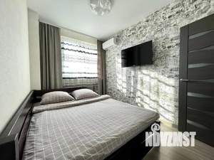 2-к квартира, посуточно, 52м2, 13/20 этаж