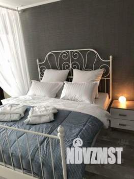 1-к квартира, посуточно, 52м2, 1/1 этаж