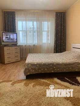 1-к квартира, посуточно, 40м2, 6/9 этаж