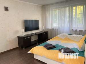 1-к квартира, посуточно, 30м2, 2/5 этаж