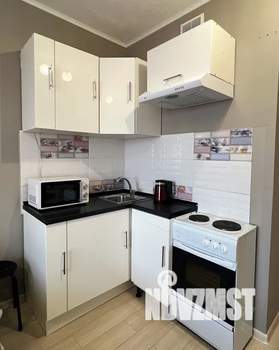 Студия квартира, посуточно, 27м2, 13/17 этаж