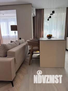 1-к квартира, посуточно, 43м2, 1/15 этаж