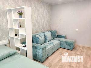 1-к квартира, посуточно, 40м2, 1/17 этаж