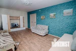 2-к квартира, посуточно, 75м2, 1/1 этаж