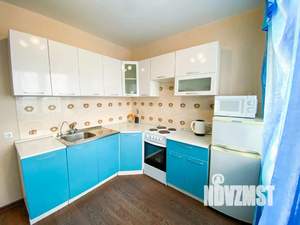 1-к квартира, посуточно, 40м2, 7/17 этаж