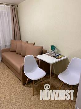 Студия квартира, посуточно, 18м2, 1/5 этаж