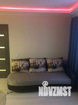 1-к квартира, посуточно, 50м2, 1/1 этаж